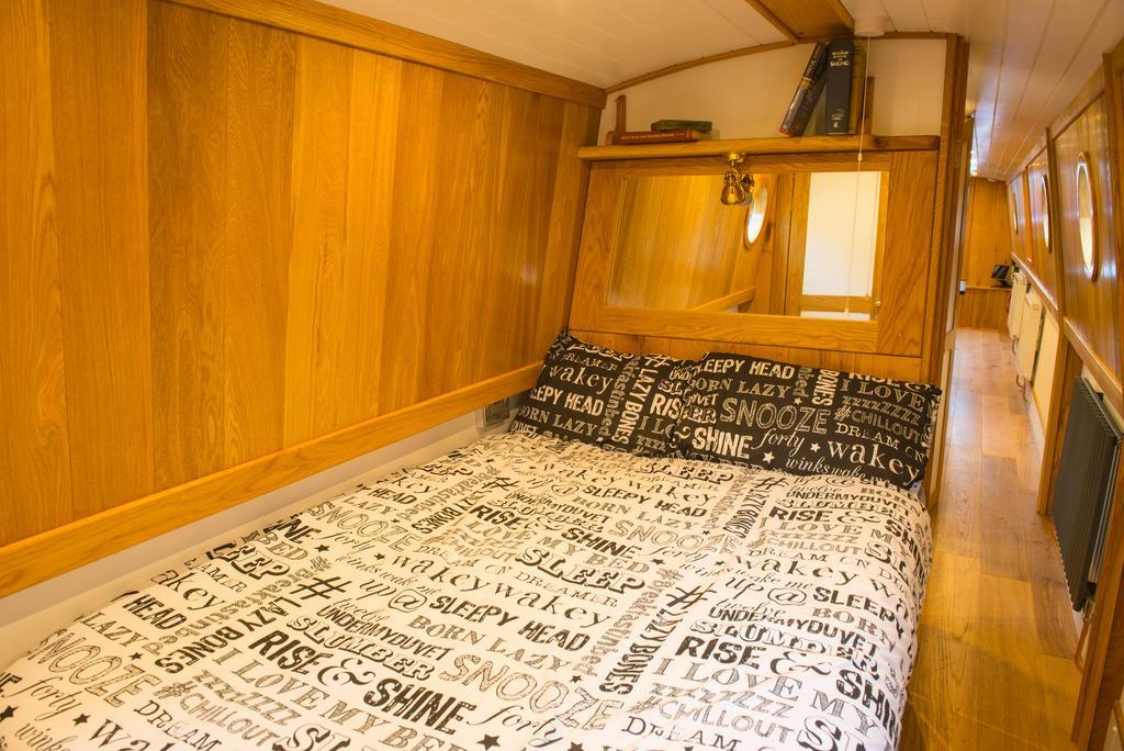 Narrowboat Puzzle Hotel Ely Exterior foto