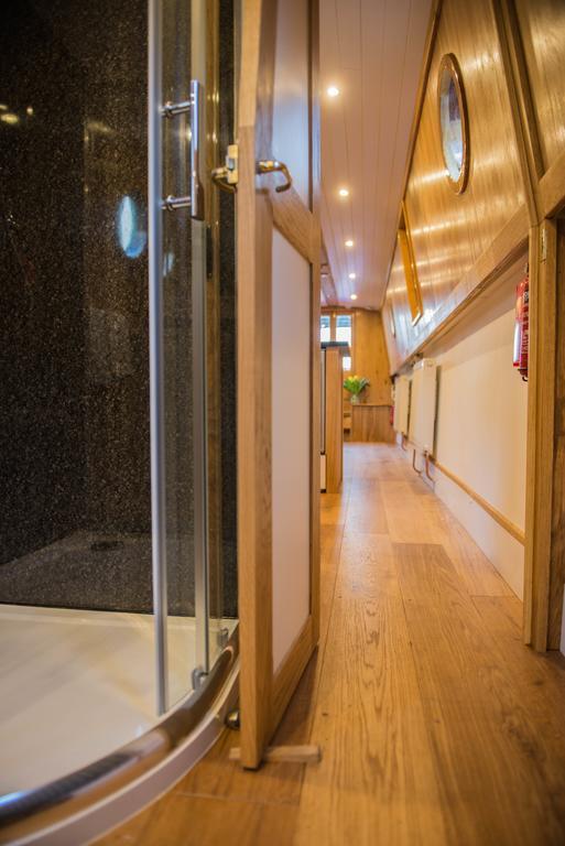 Narrowboat Puzzle Hotel Ely Exterior foto